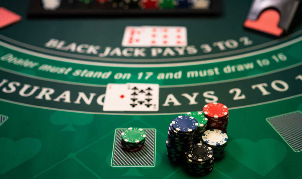 Hãy tính toán chiến thuật chơi blackjack online khôn ngoan